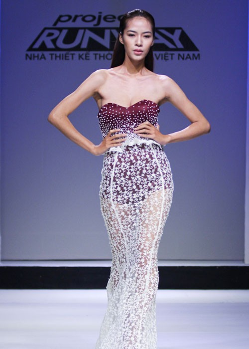 Truong Ngoc Anh tiep tuc ngoi ghe nong Project Runway Vietnam-Hinh-9